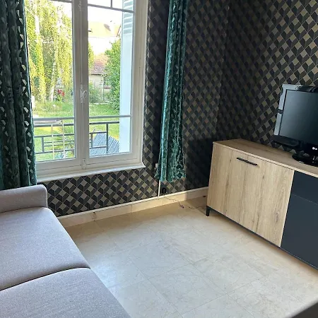 Appartement - 1 - 3 Ou 4 Personnes Mantes-la-Jolie